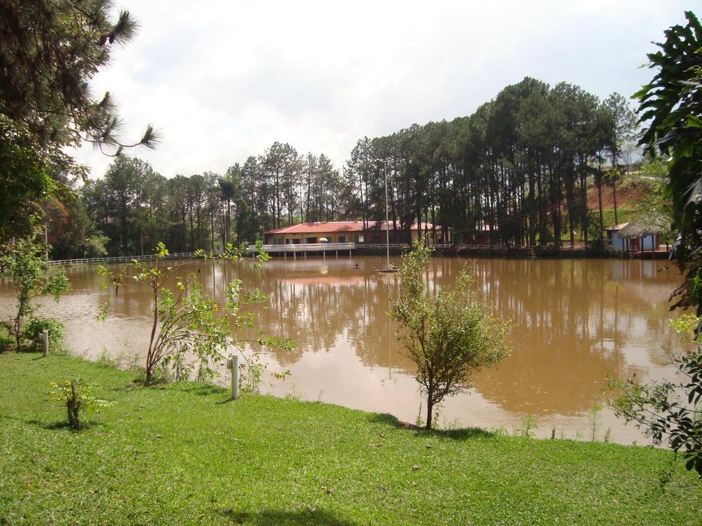 Hotel Fazenda Floresta Do Lago Socorro  Kültér fotó